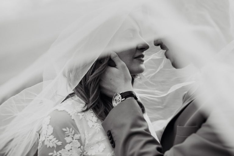 Séance couple dans la vallée des merveilles