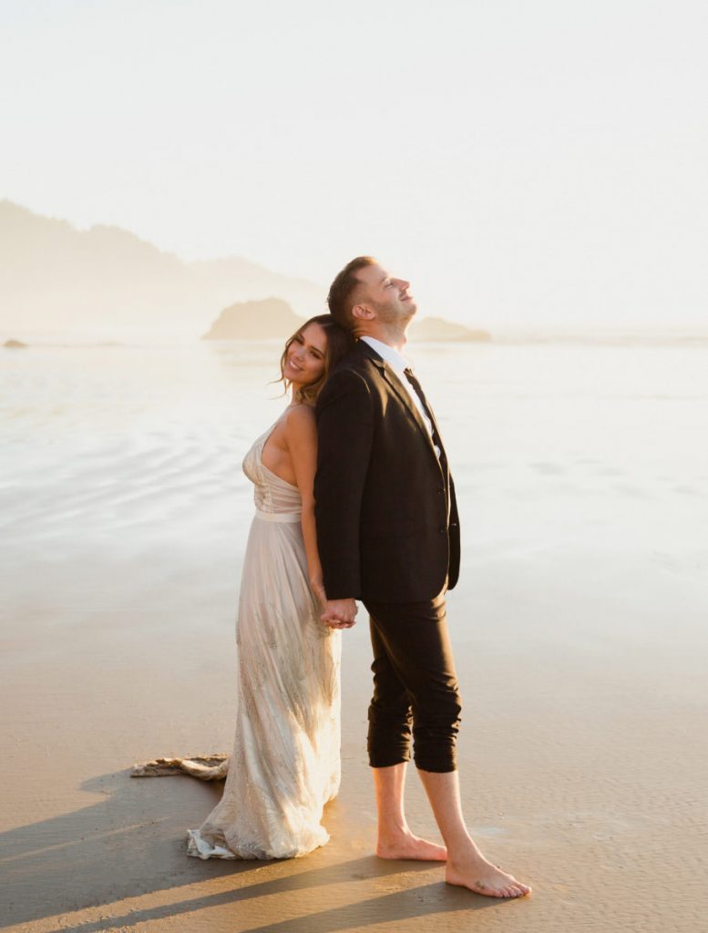 mariage sur une plage sur la cote d'azur