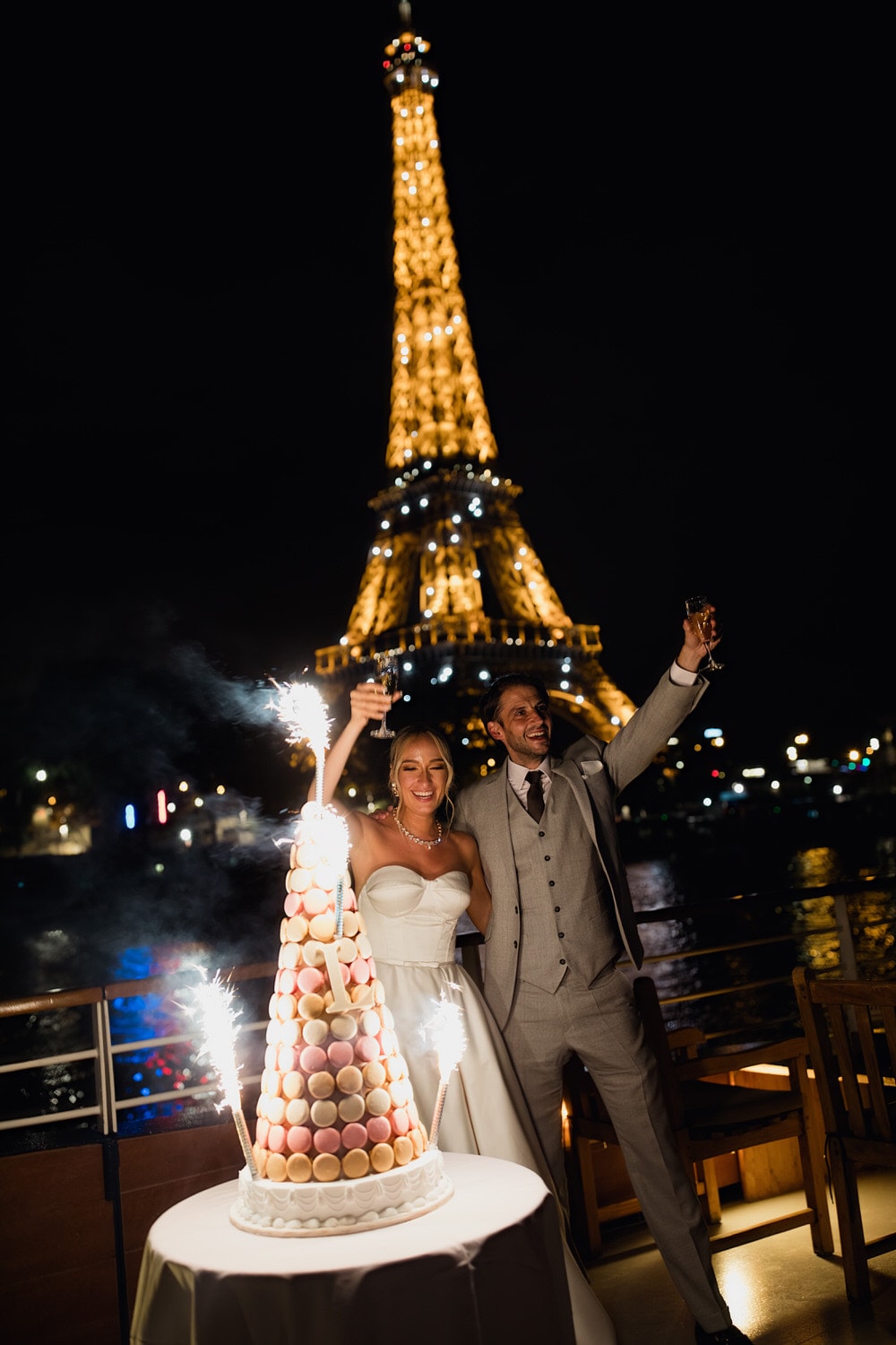 Wedding in a Parisian Barge
