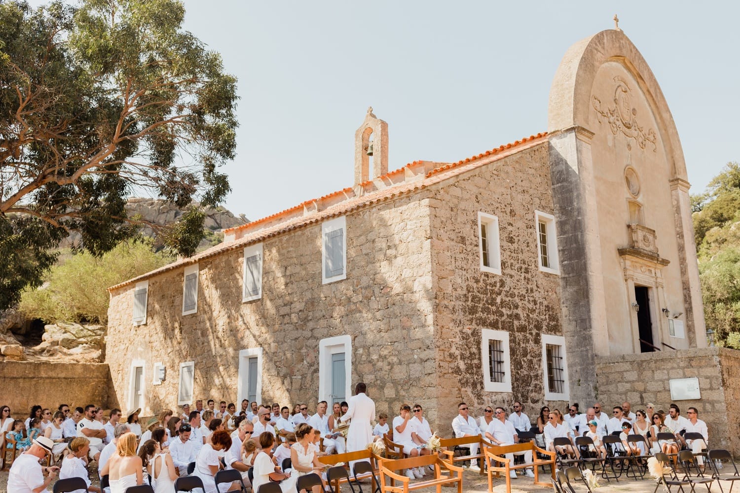 cérémonie religieuse en Corse