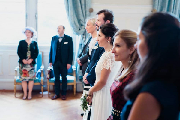 Tous les yeux sont rivés vers la Maire de Paris 6... discours-maire-invités-mariage